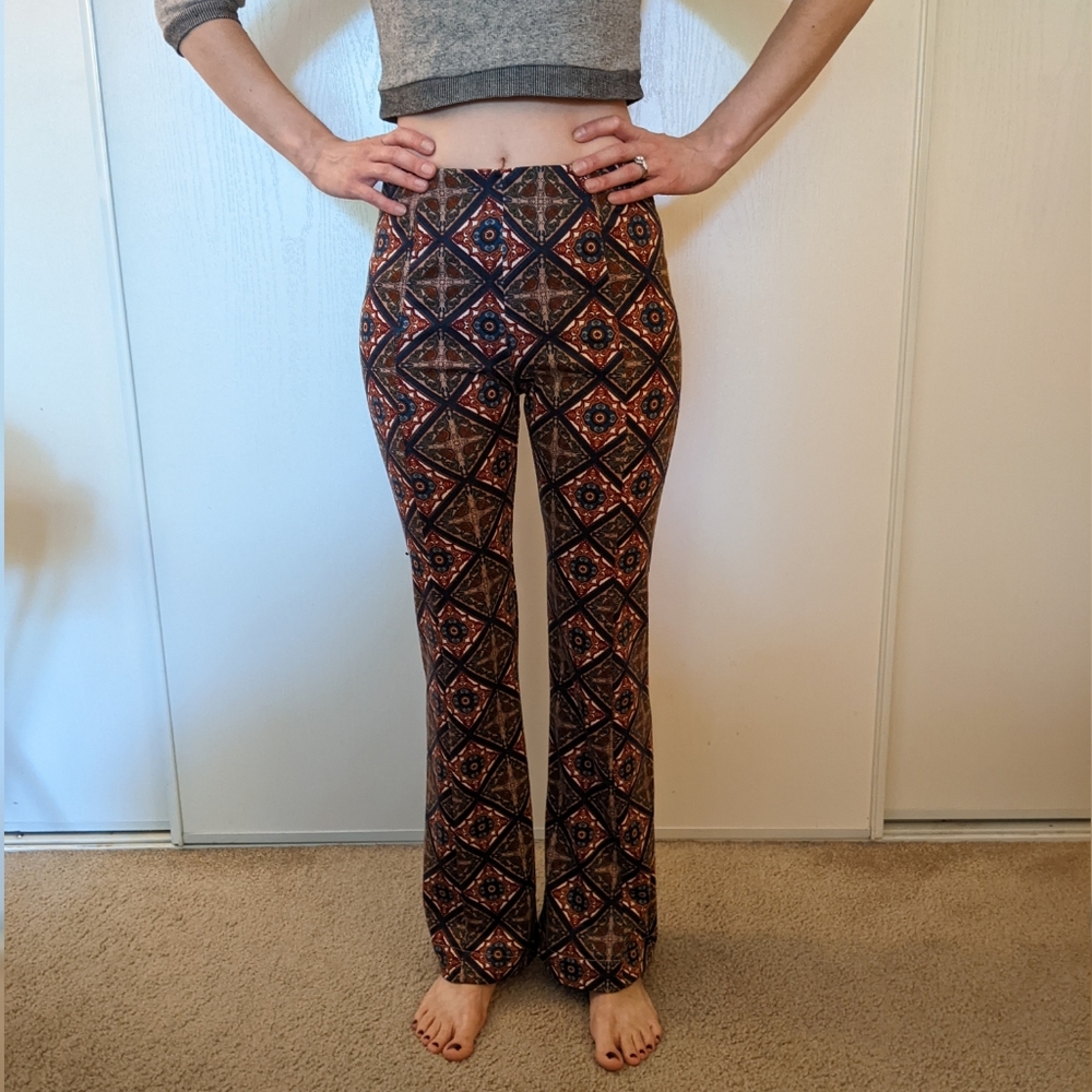 American Rag flare pants - Picture 3 of 7